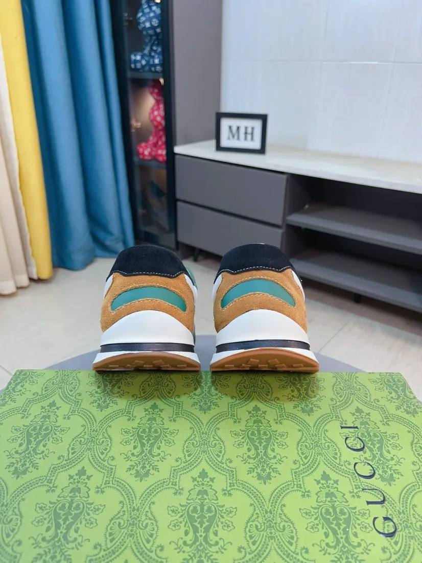Men's shoes 💰420🌸🌸[GUCCI] Gucci's new spring and summer slip-on loafers with cartoon characters, Fendi F's low-cut trendy men's shoes, 😈The upper is made of Italian 🇮🇹 imported sheep suede with Lafayette embroidered leather, full pigskin lining, original rubber non-slip outsole! The style is high-profile and elegant, and the upper is versatile and fashionable. 🇱🇾🇱🇾A large number of ready-made and reposted pictures will be sold! 38-44,